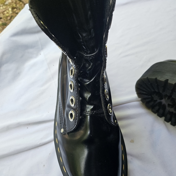 Dr Martens Boots Jadon Max Great Shape Womens 9.5 No Laces Included - Picture 4 of 9